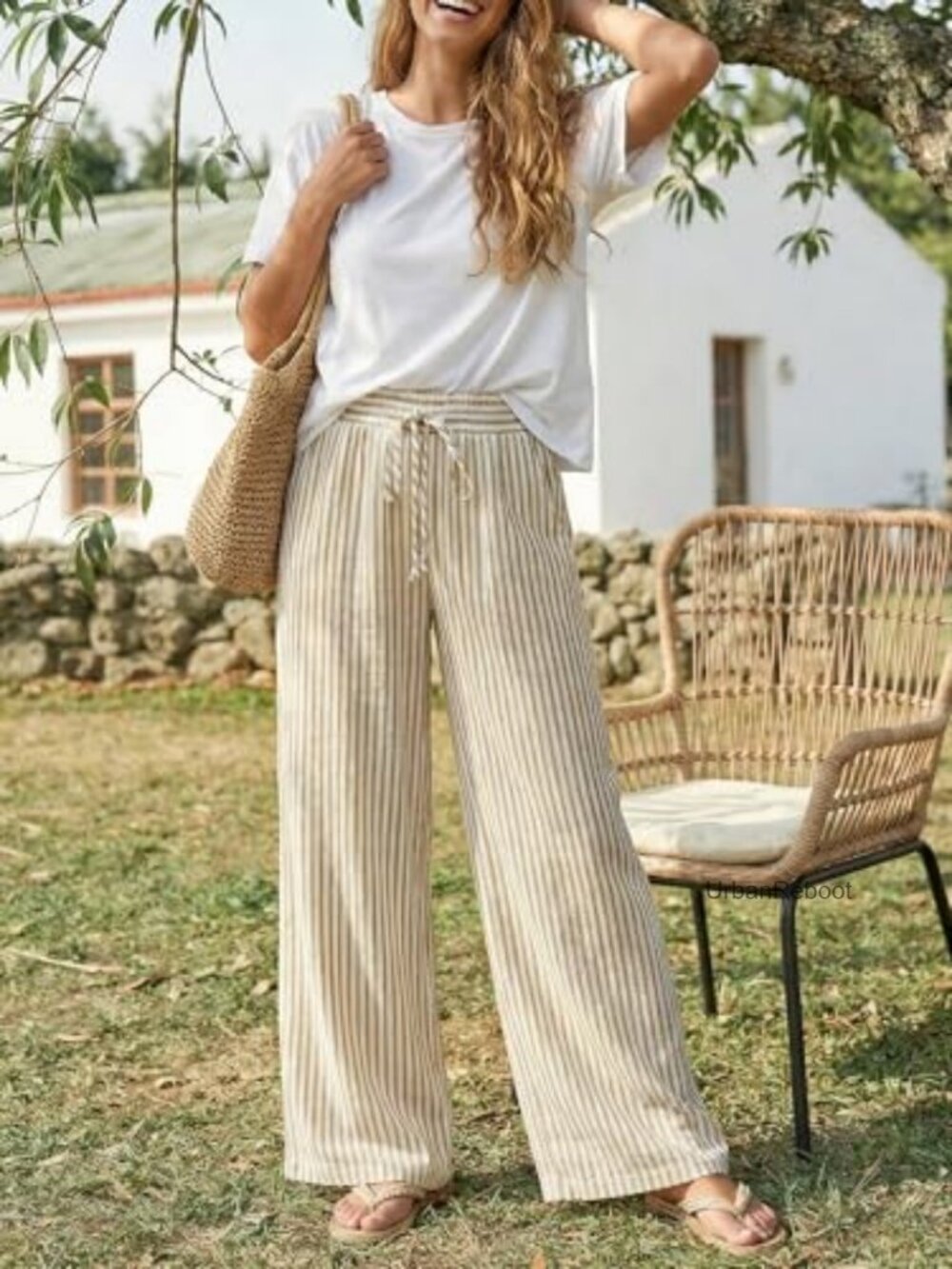 High Waisted Striped Wide Leg Palazzo Pants with Pockets - Picture 5 of 7
